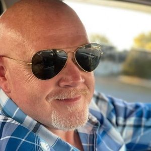 Meet your Posher, Chad